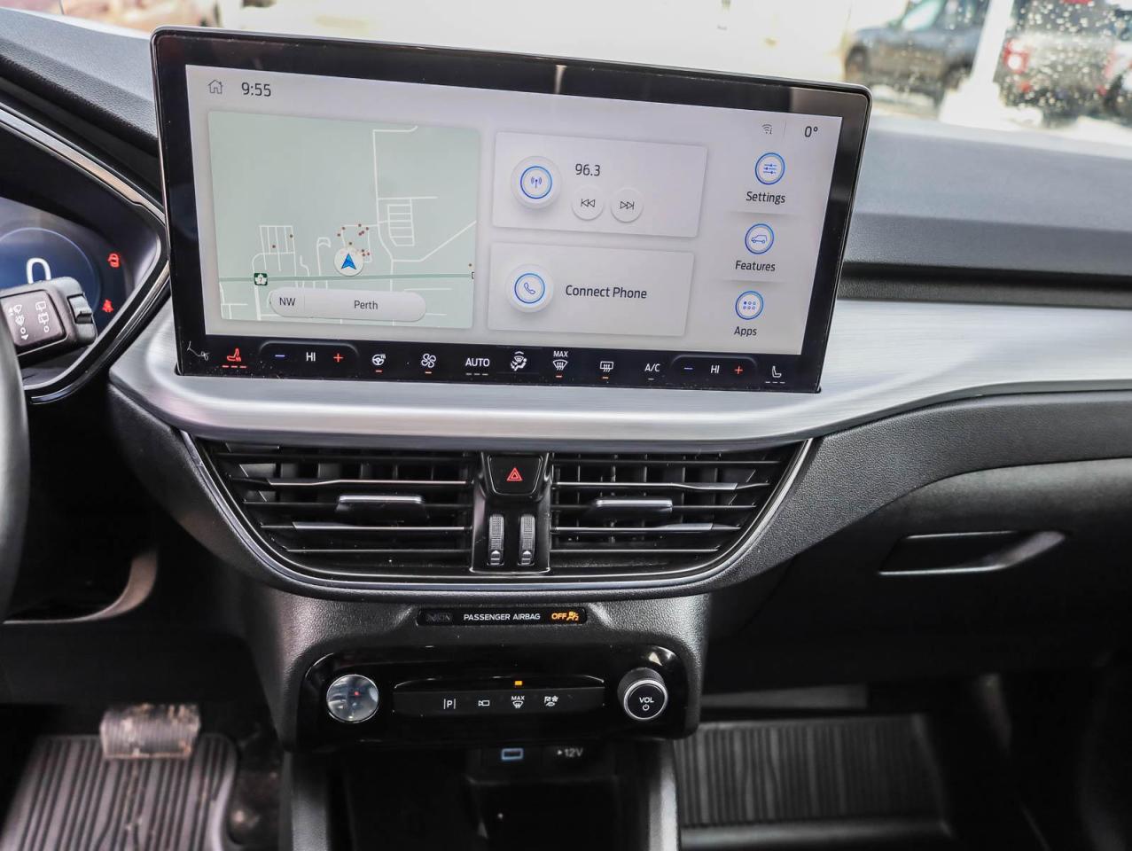 2023 Ford Escape Platinum 4dr All-Wheel Drive Photo