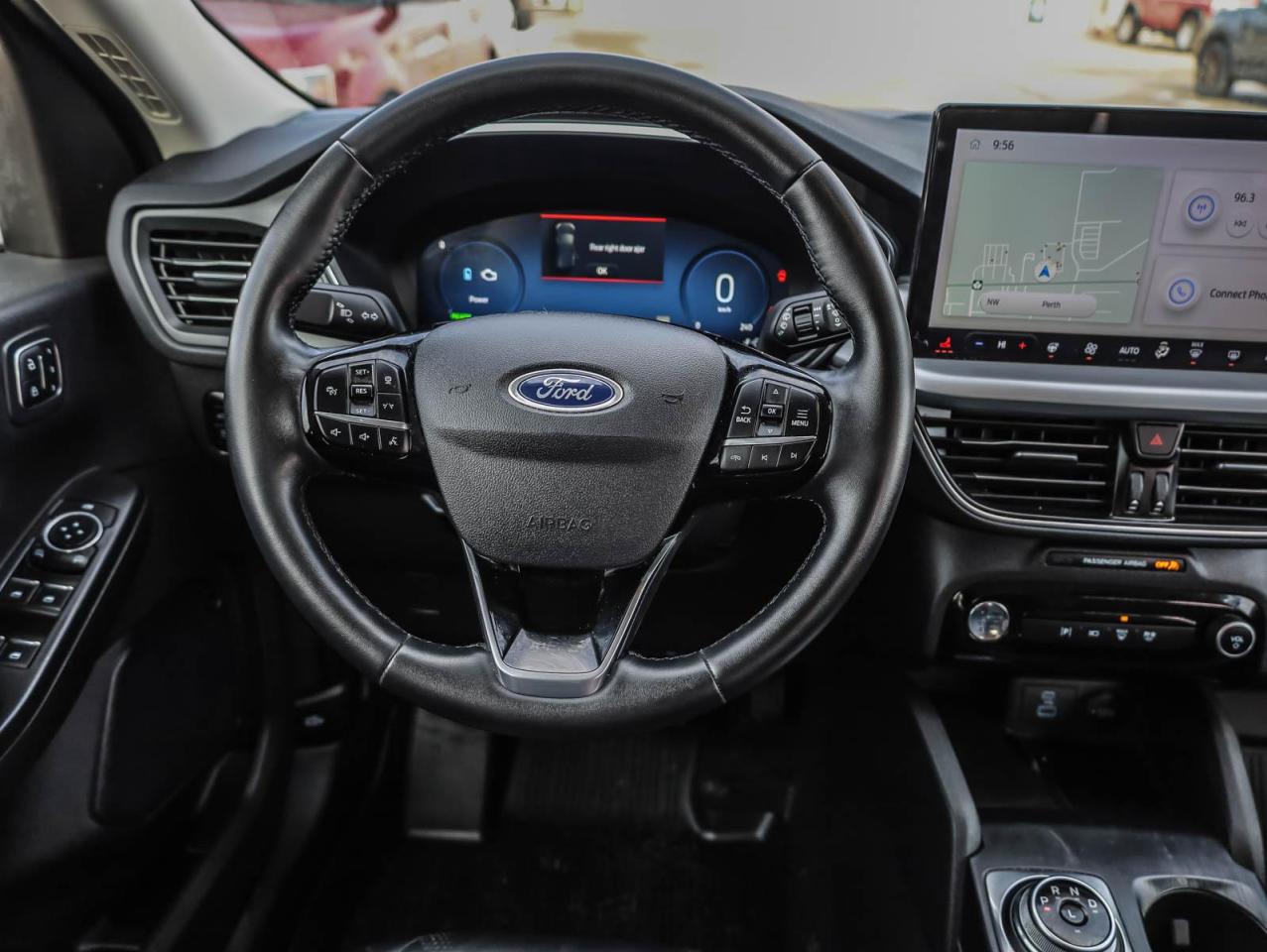 2023 Ford Escape Platinum 4dr All-Wheel Drive Photo