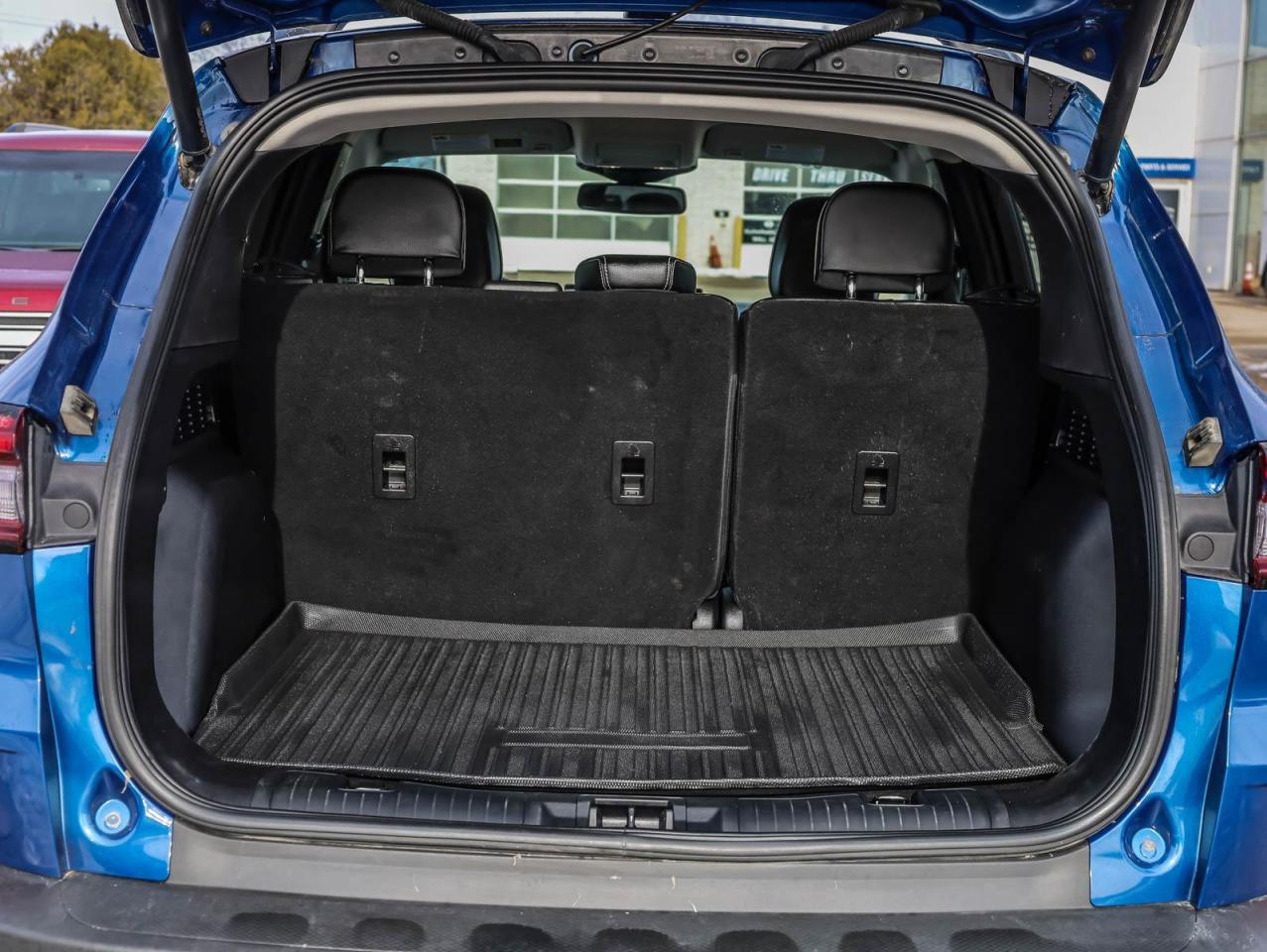 2023 Ford Escape Platinum 4dr All-Wheel Drive Photo