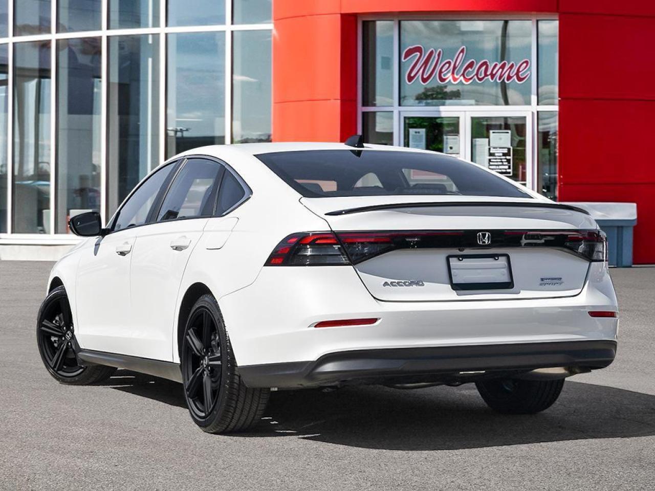 2025 Honda Accord Hybrid Sport-L 4dr Sedan Photo3