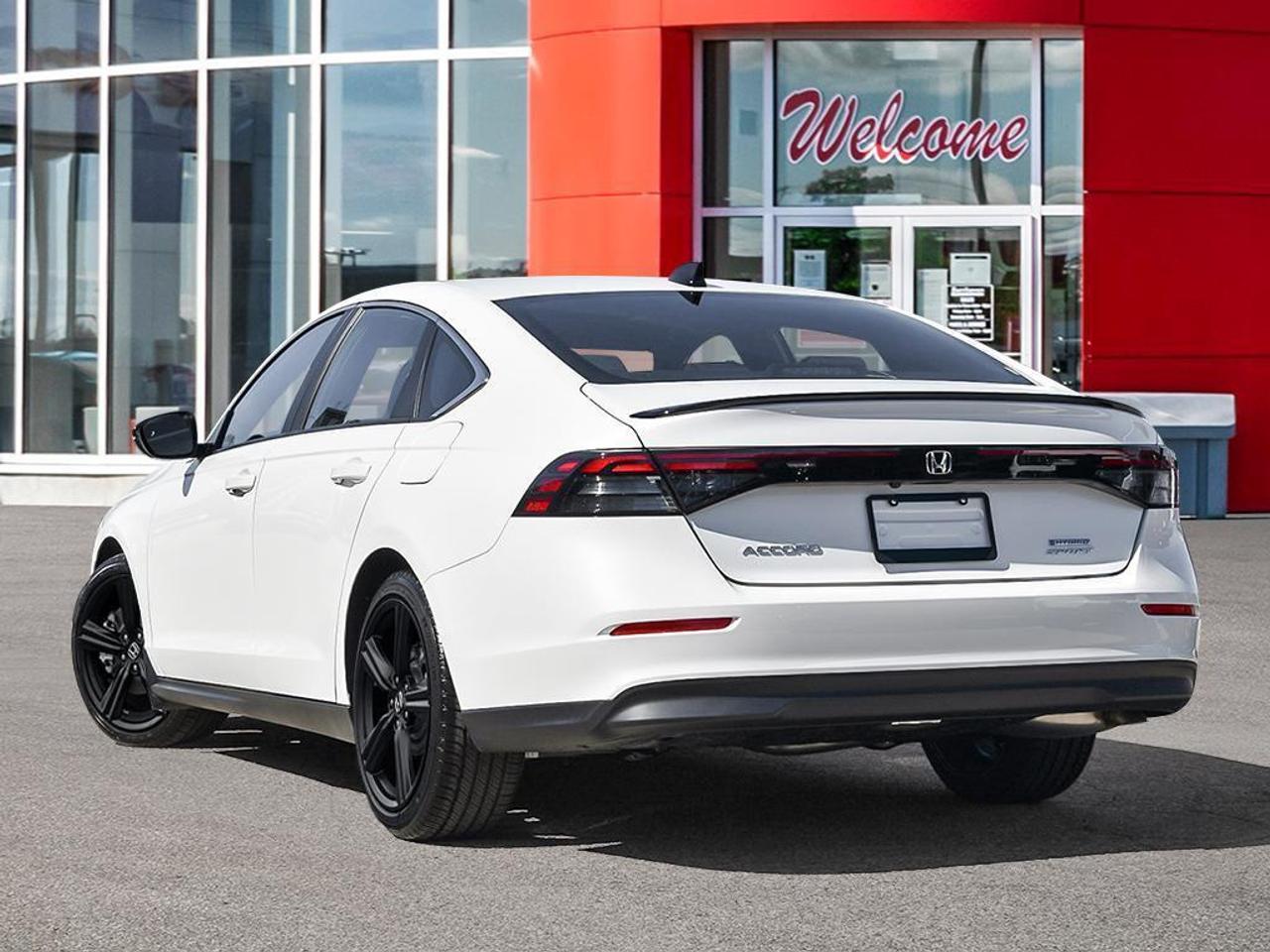 2025 Honda Accord Hybrid Sport-L 4dr Sedan Photo3