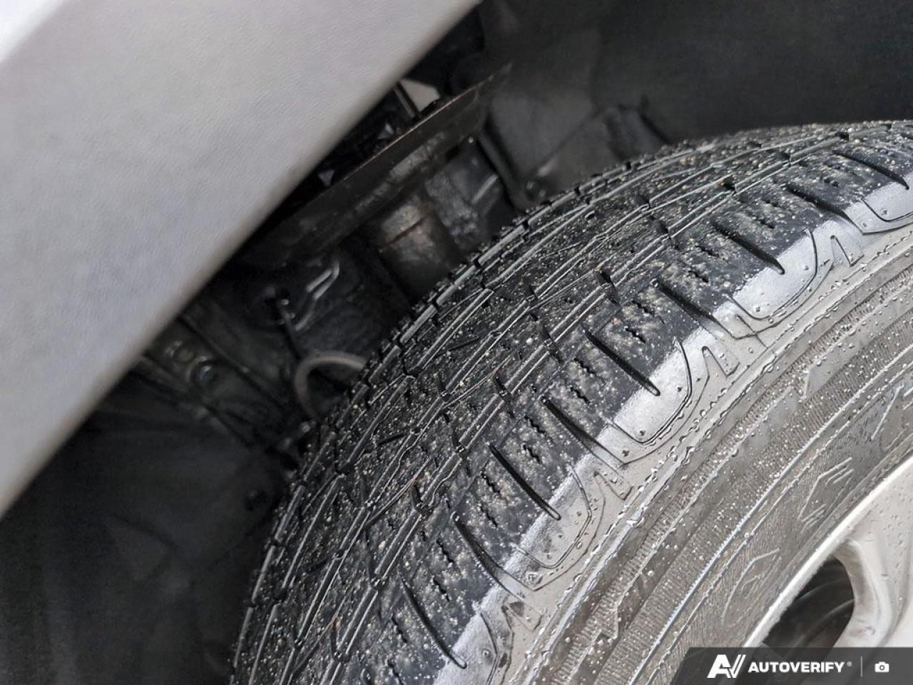 2022 Toyota RAV4 XLE 4dr All-wheel Drive Photo