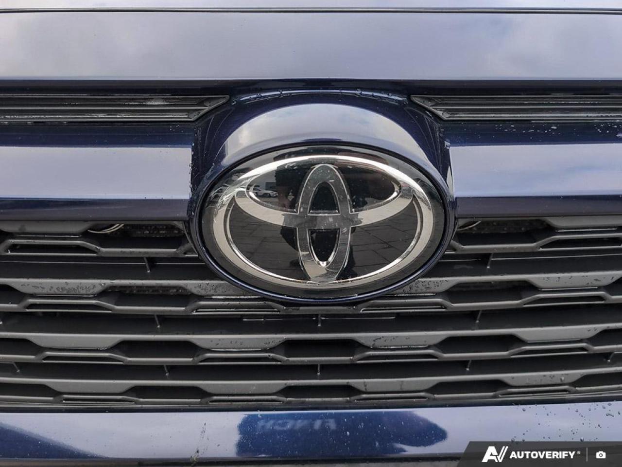 2022 Toyota RAV4 XLE 4dr All-wheel Drive Photo