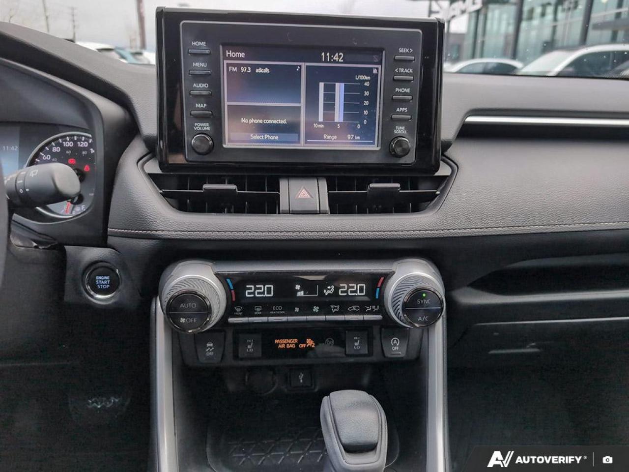 2022 Toyota RAV4 XLE 4dr All-wheel Drive Photo