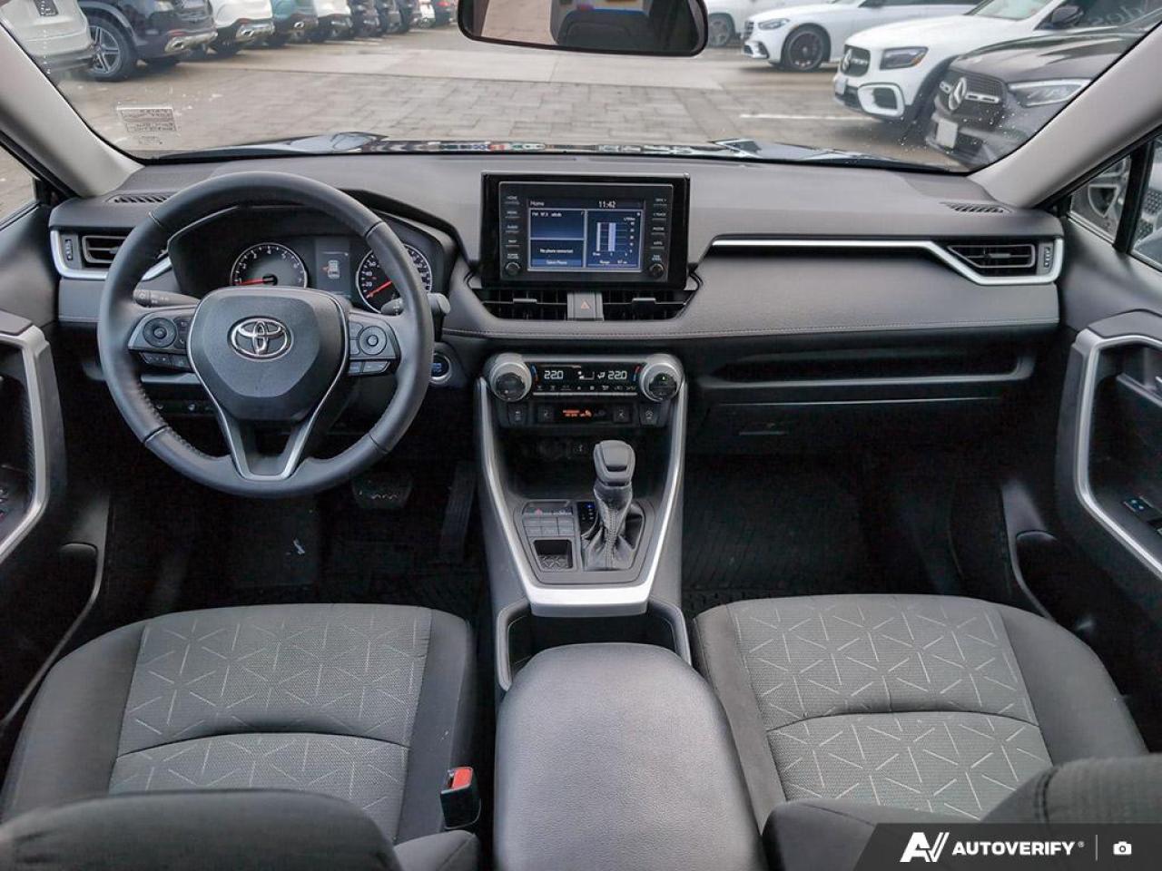 2022 Toyota RAV4 XLE 4dr All-wheel Drive Photo