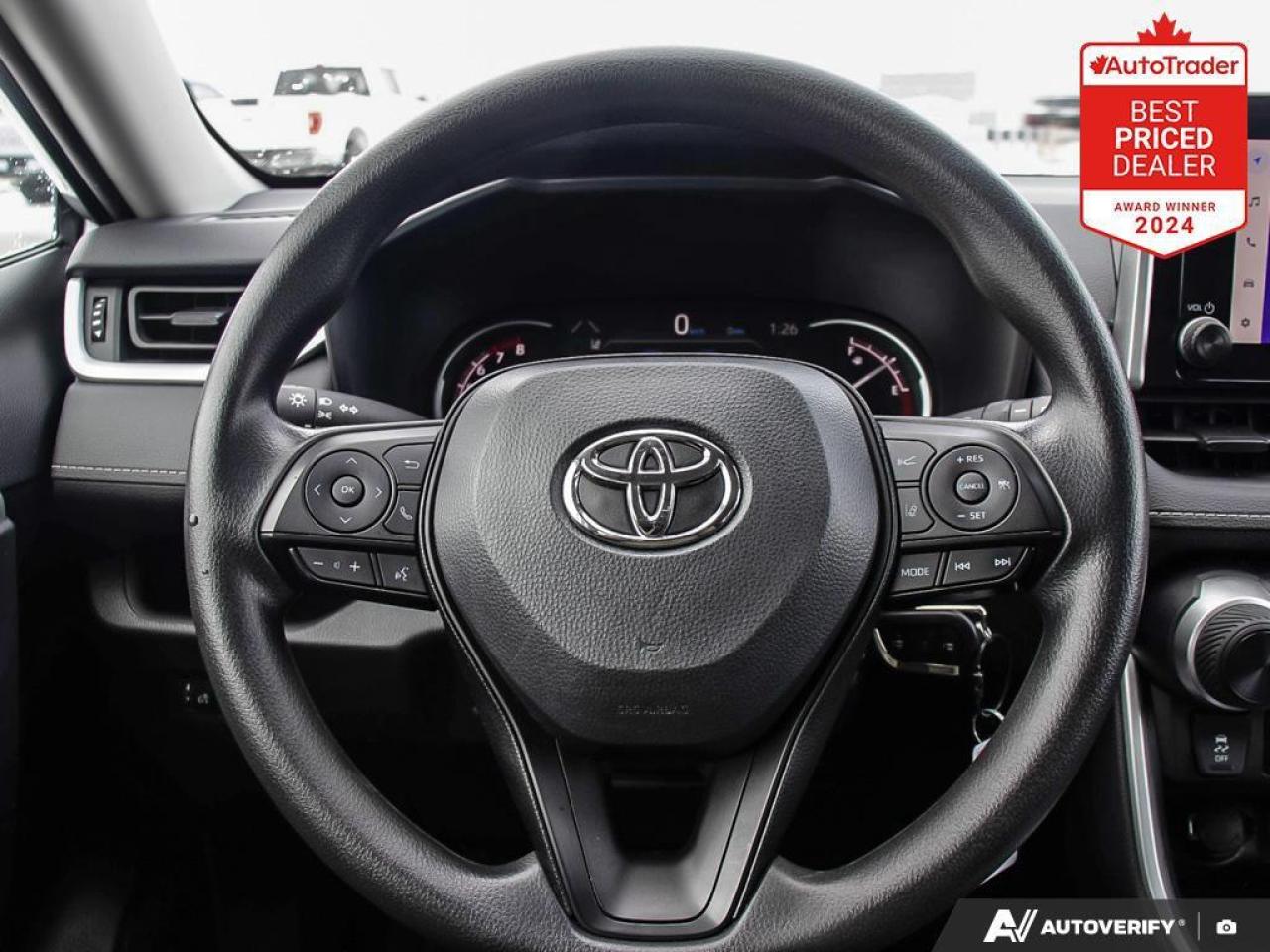 2025 Toyota RAV4 LE 4dr All-wheel Drive Photo