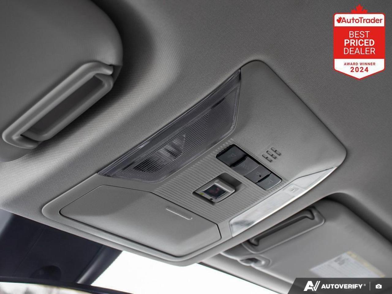 2025 Toyota RAV4 LE 4dr All-wheel Drive Photo