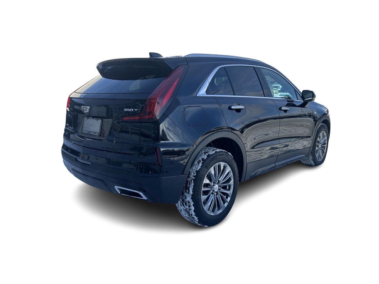 2024 Cadillac XT4 Premium Luxury Low KM Sunroof Rates from 4.99% Photo