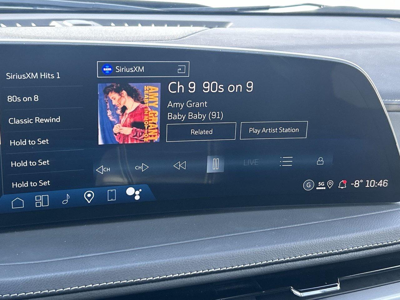 2024 Cadillac XT4 Premium Luxury Low KM Sunroof Rates from 4.99% Photo