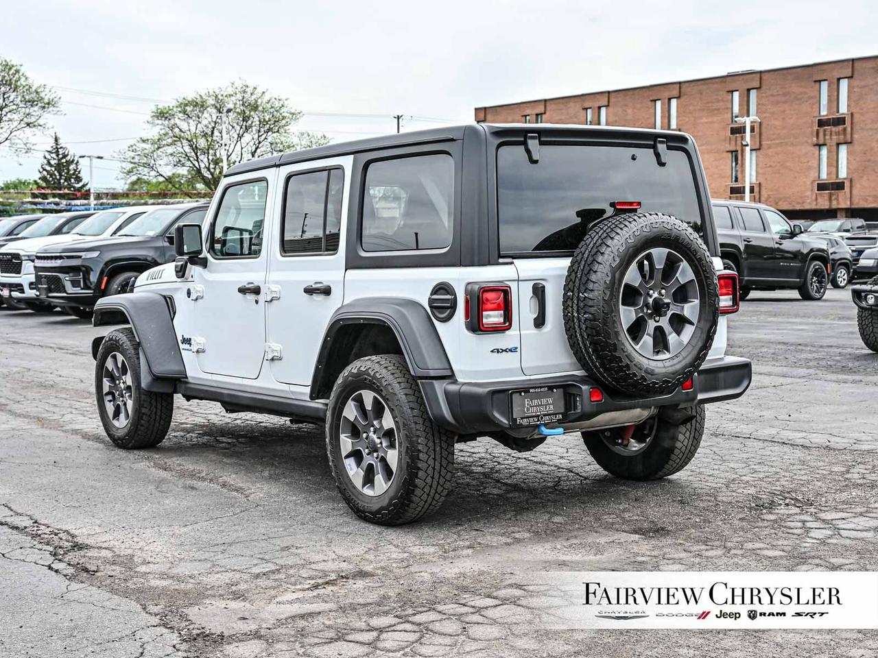 2023 Jeep Wrangler 4xe HEATED SEATS   HEATED STEERING WHEEL   CARPLAY   R Photo3