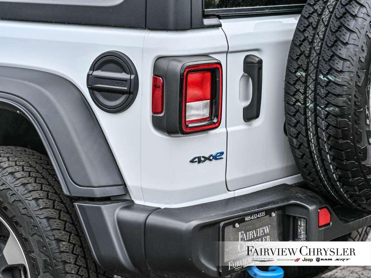 2023 Jeep Wrangler Willys 4 Door 4x4 HEATED SEATS   HEATED STEERING WHEEL   CARPLAY   REMOTE START Photo