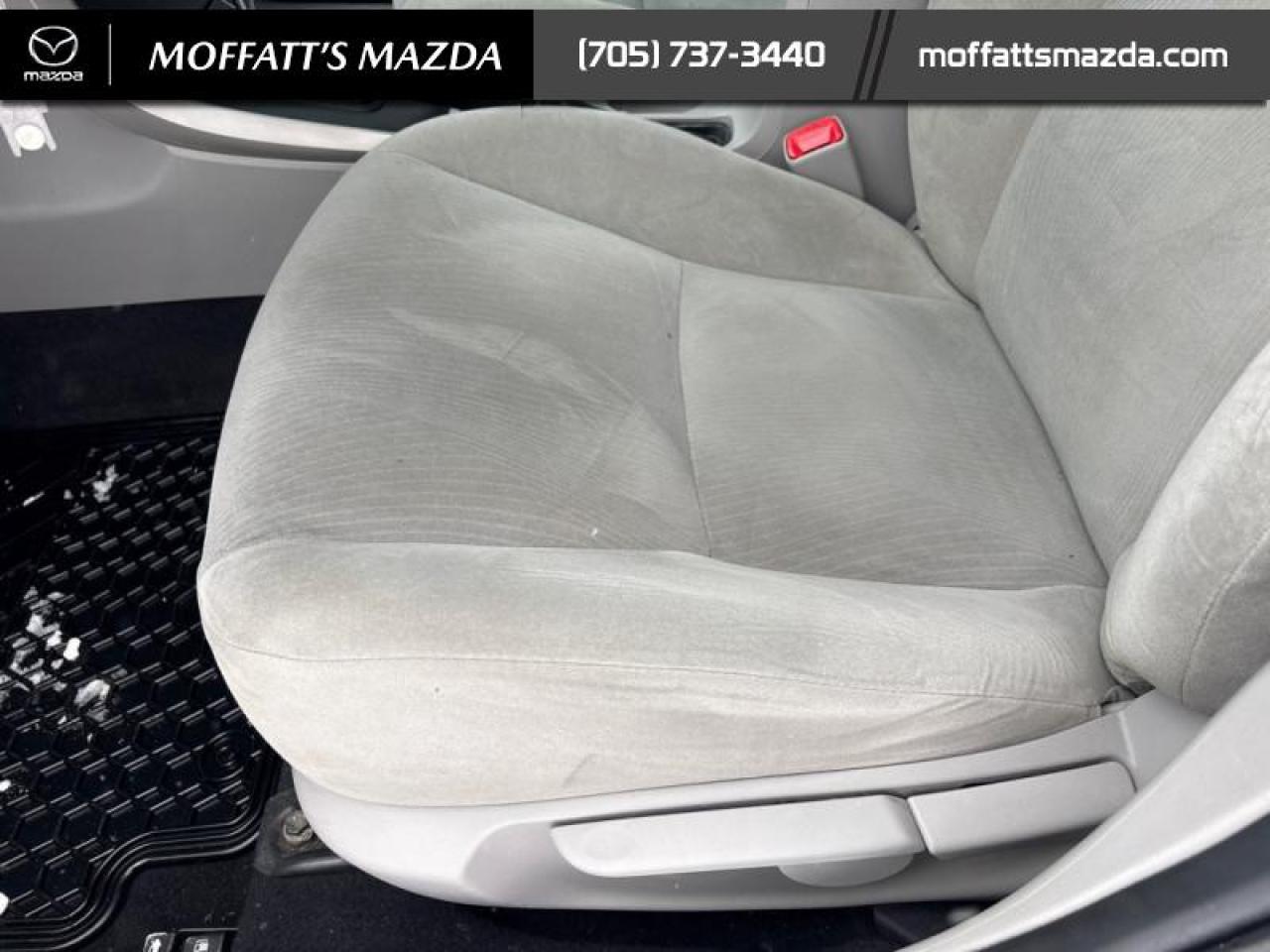 2013 Toyota Corolla LE Photo