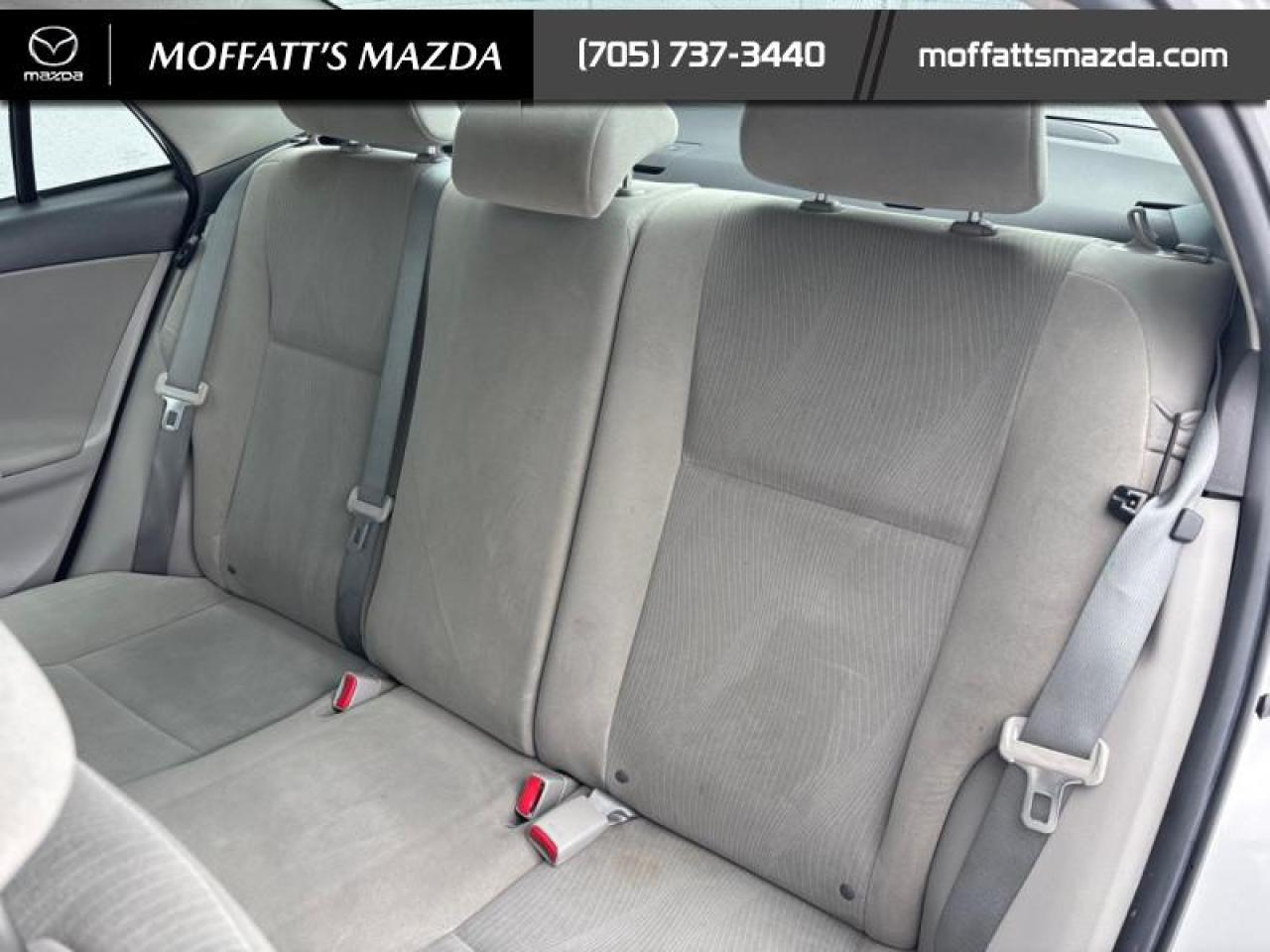 2013 Toyota Corolla LE Photo