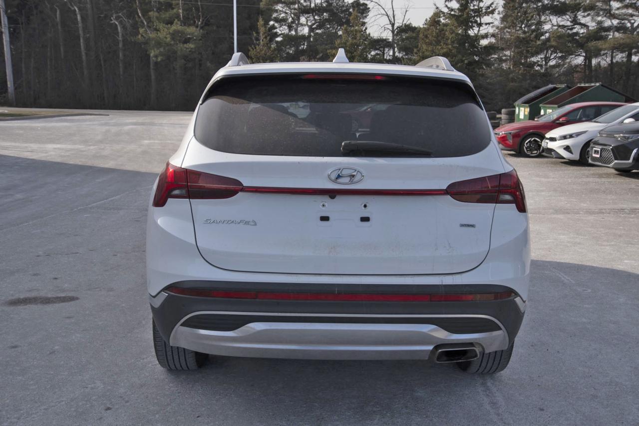 2022 Hyundai Santa Fe SANTA FE SEL Photo