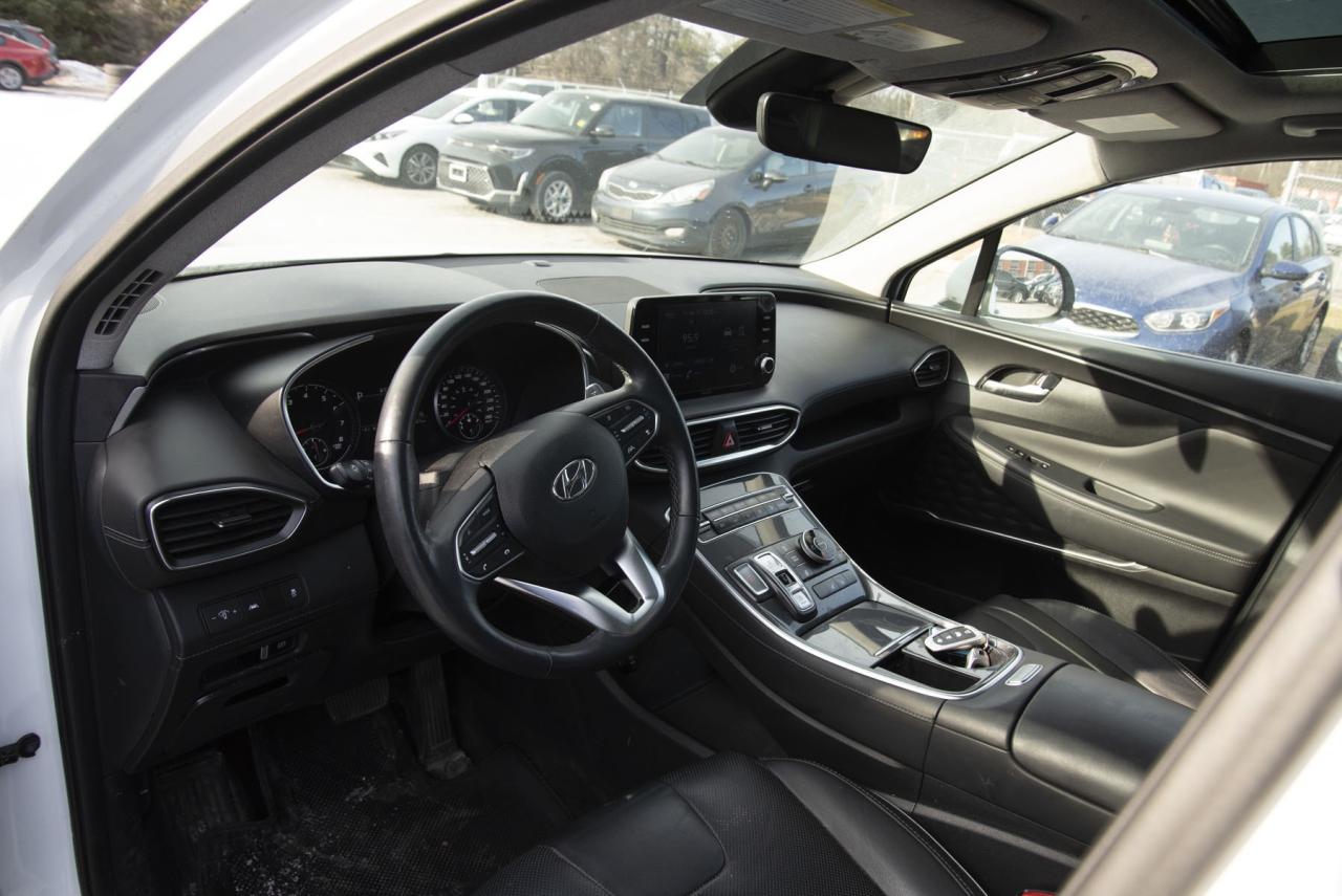 2022 Hyundai Santa Fe SANTA FE SEL Photo