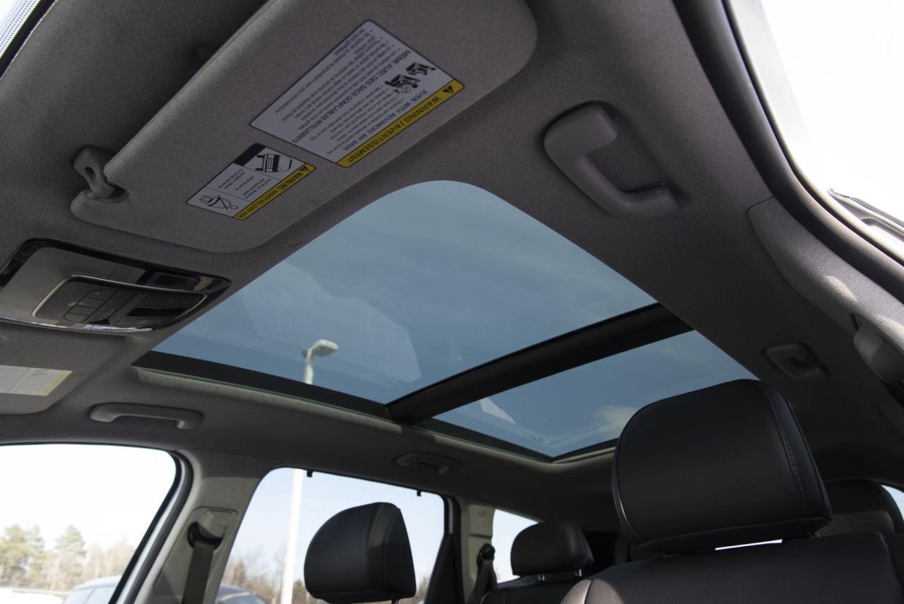 2022 Hyundai Santa Fe SANTA FE SEL Photo