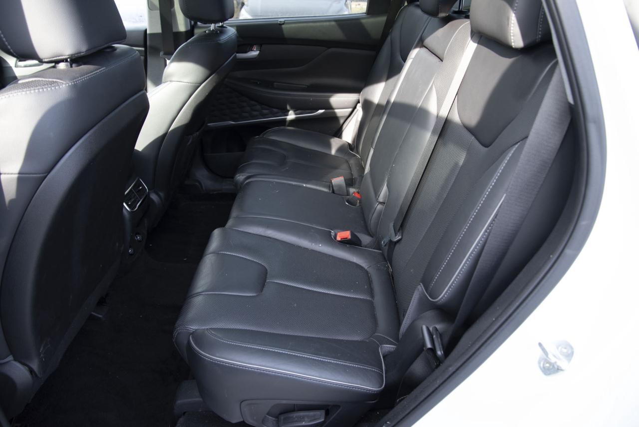 2022 Hyundai Santa Fe SANTA FE SEL Photo