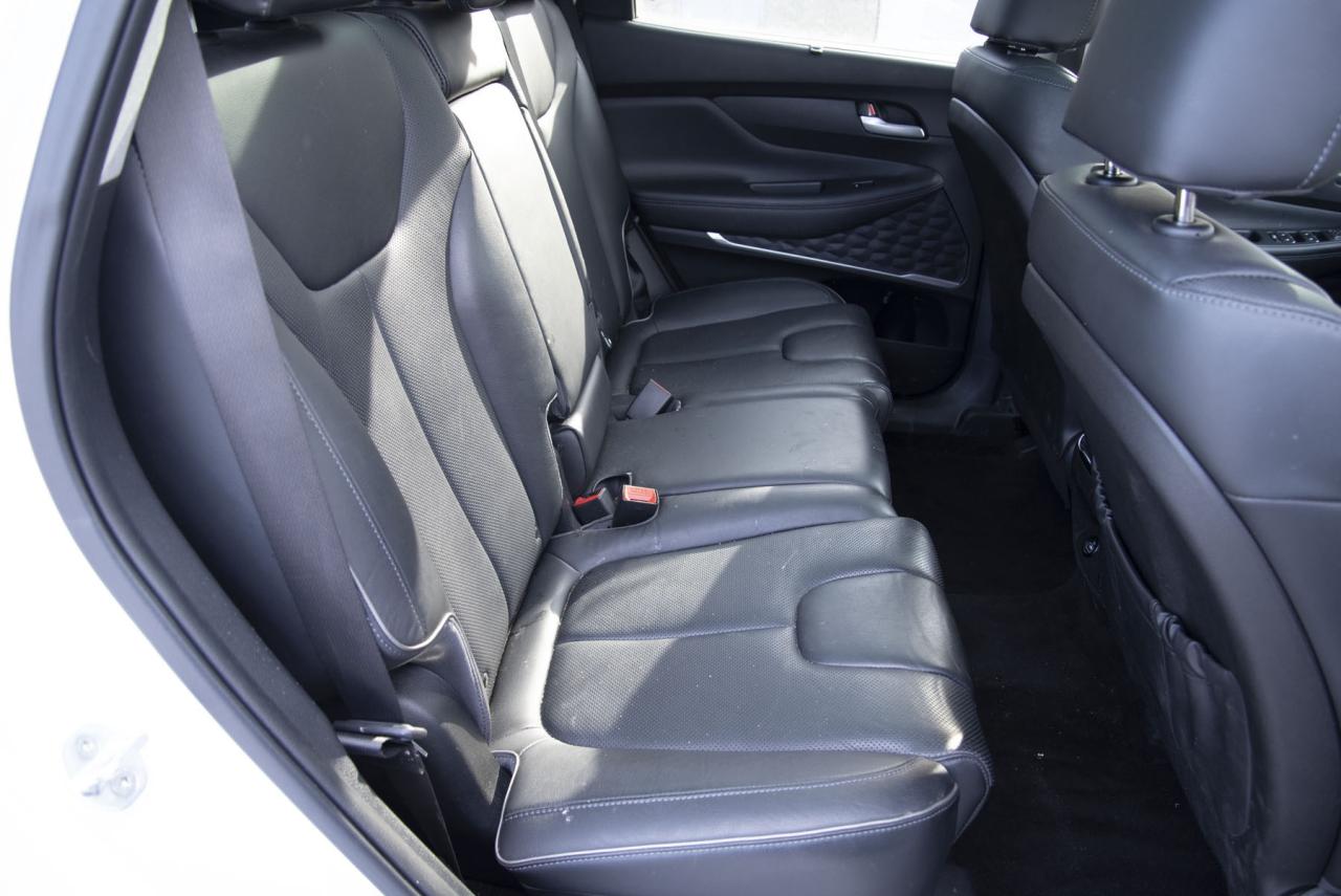 2022 Hyundai Santa Fe SANTA FE SEL Photo