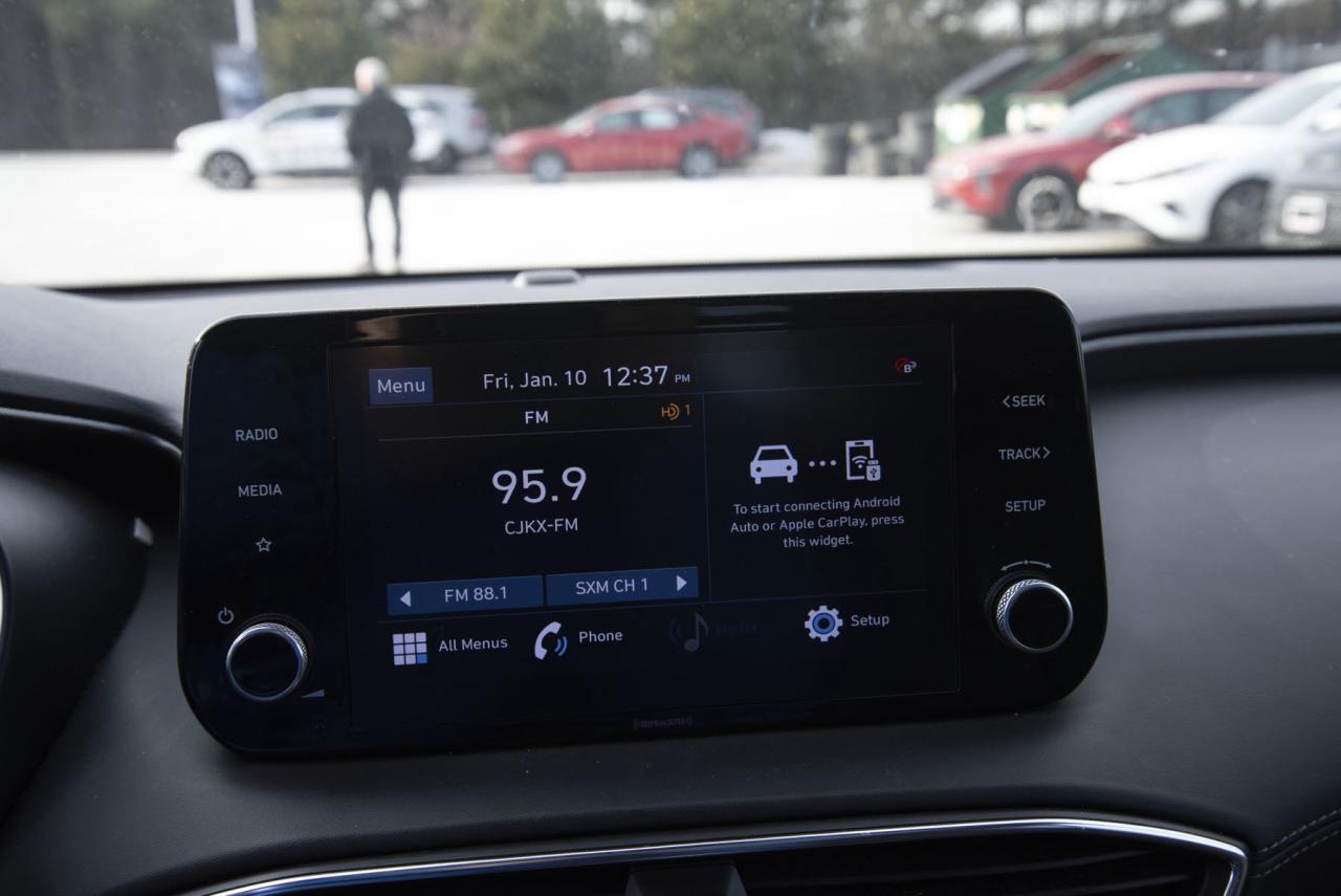 2022 Hyundai Santa Fe SANTA FE SEL Photo