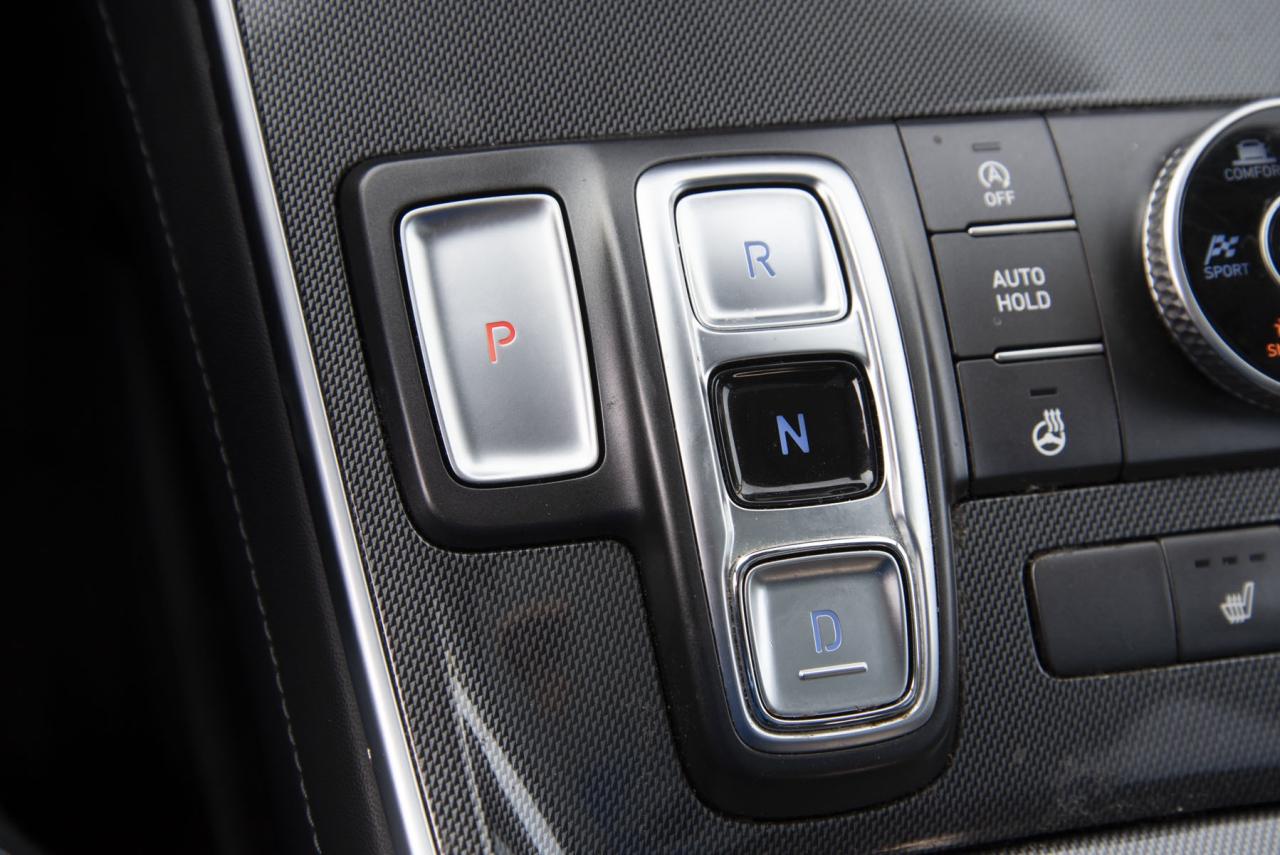 2022 Hyundai Santa Fe SANTA FE SEL Photo