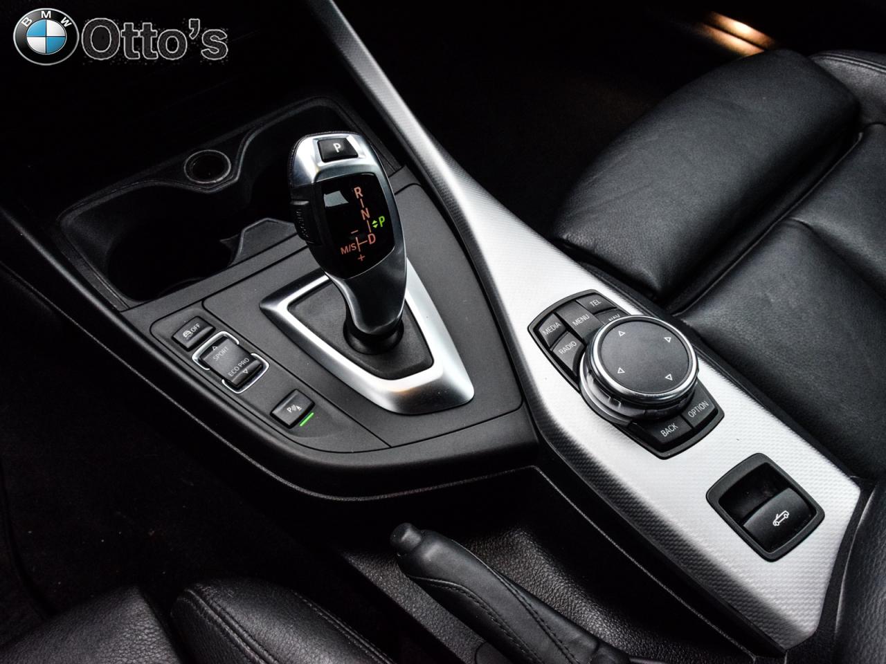 2016 BMW 228i xDrive Cabriolet Photo