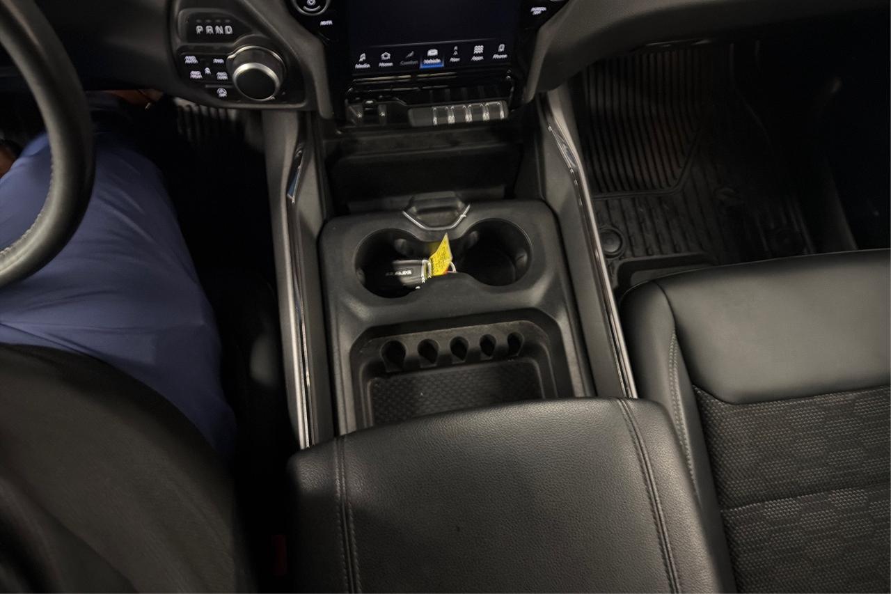 2024 RAM 1500 Big Horn Photo