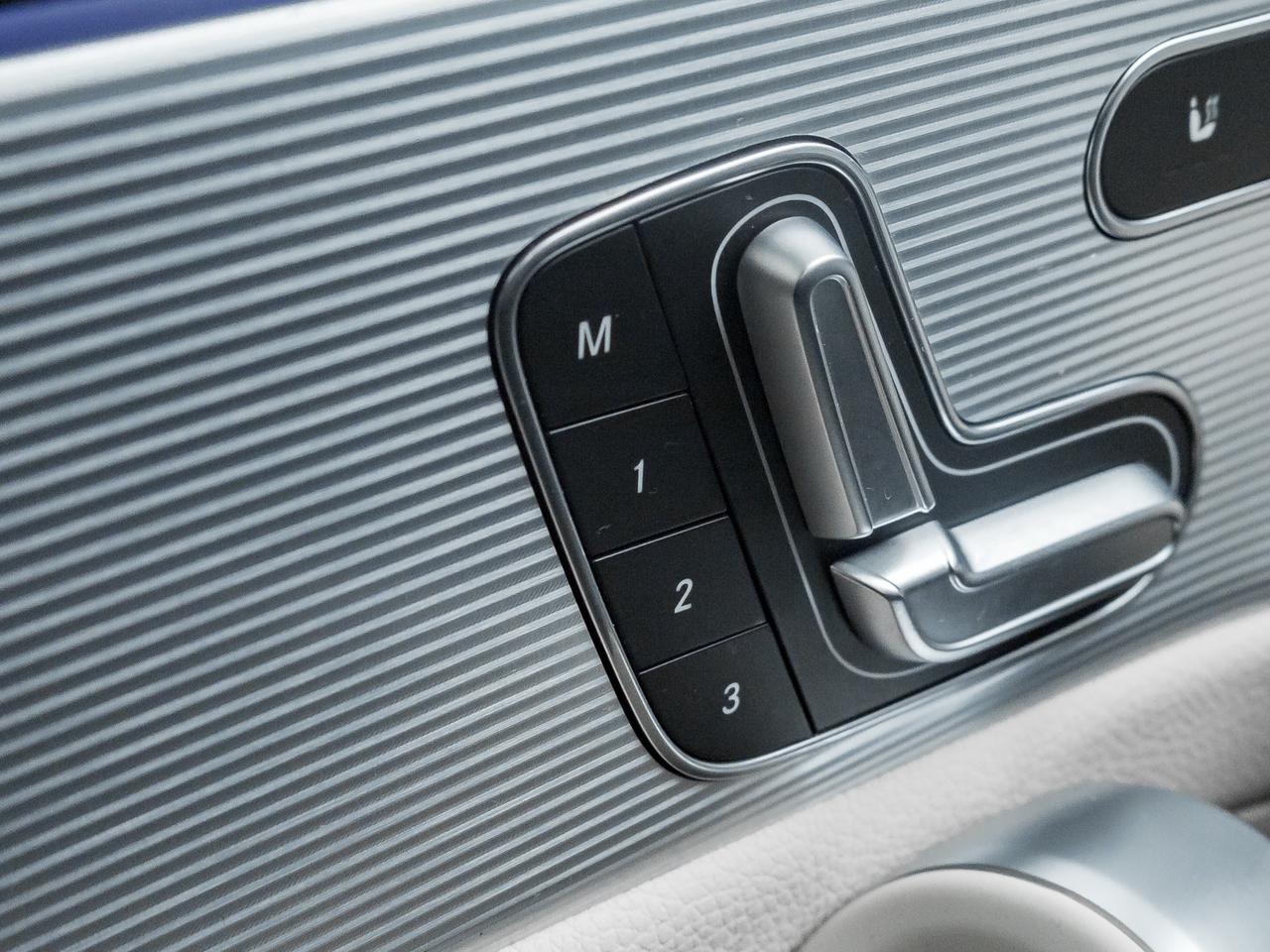 2020 Mercedes-Benz A-Class A 250 4MATIC Hatch  TRADE IN  ONE OWNER Photo