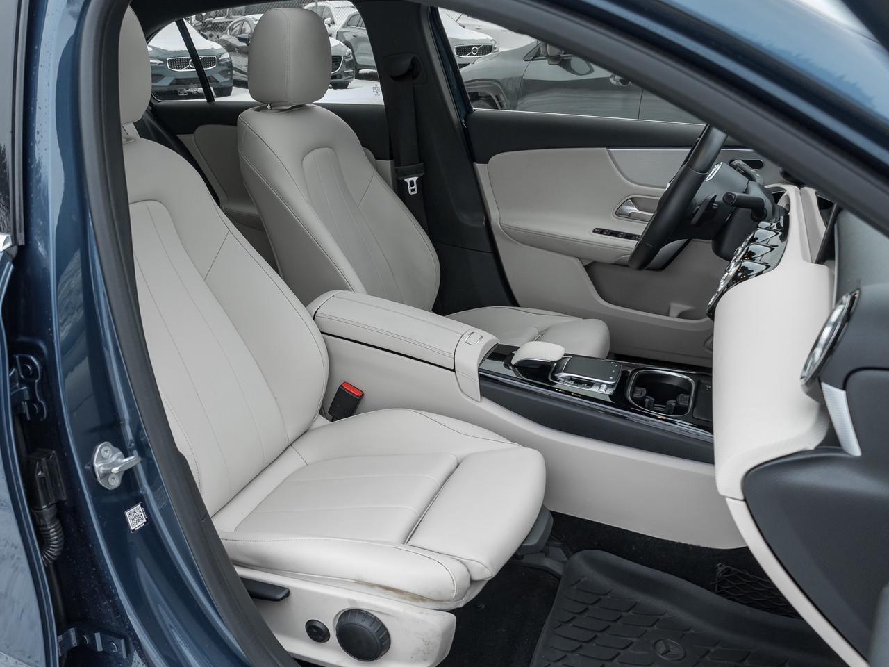 2020 Mercedes-Benz A-Class A 250 4MATIC Hatch  TRADE IN  ONE OWNER Photo