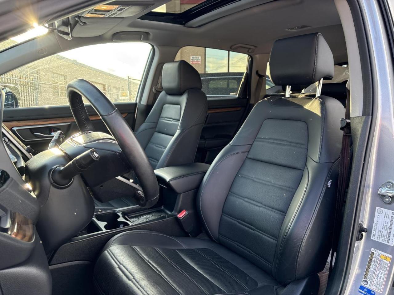 2019 Honda CR-V Ex-L AWD W/Extra set of Winter Tires Photo