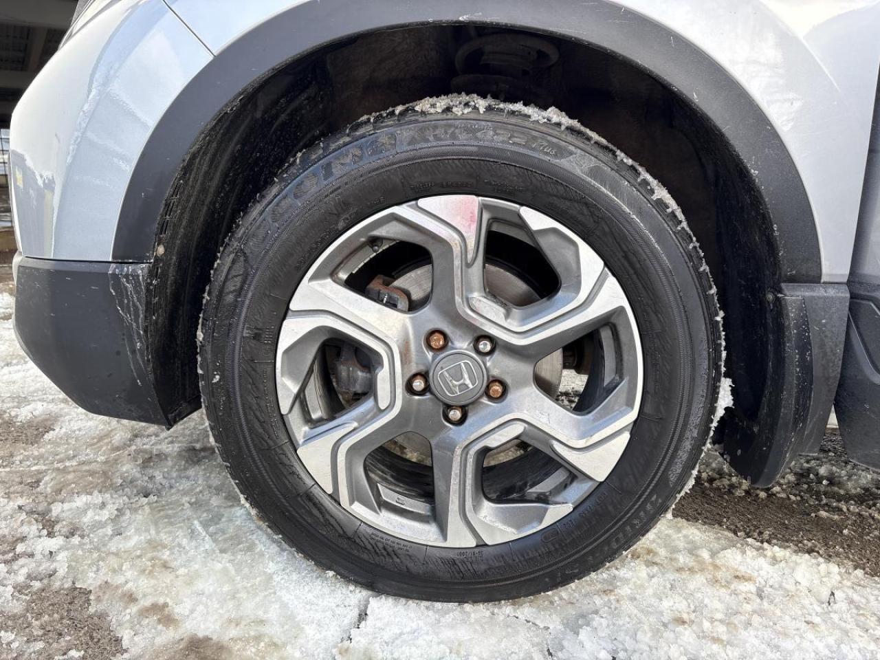 2019 Honda CR-V Ex-L AWD W/Extra set of Winter Tires Photo