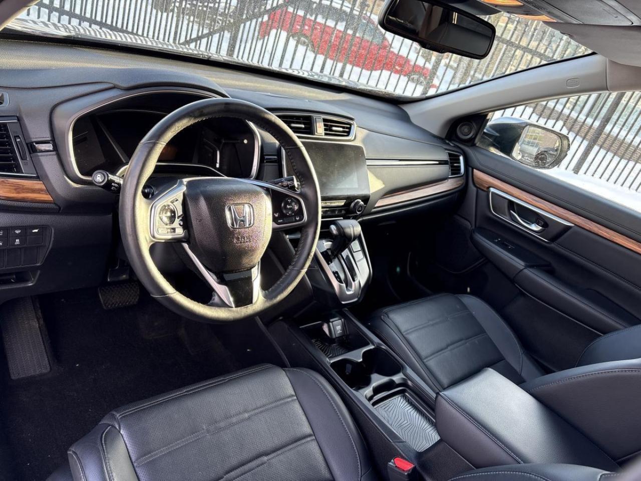 2019 Honda CR-V Ex-L AWD W/Extra set of Winter Tires Photo