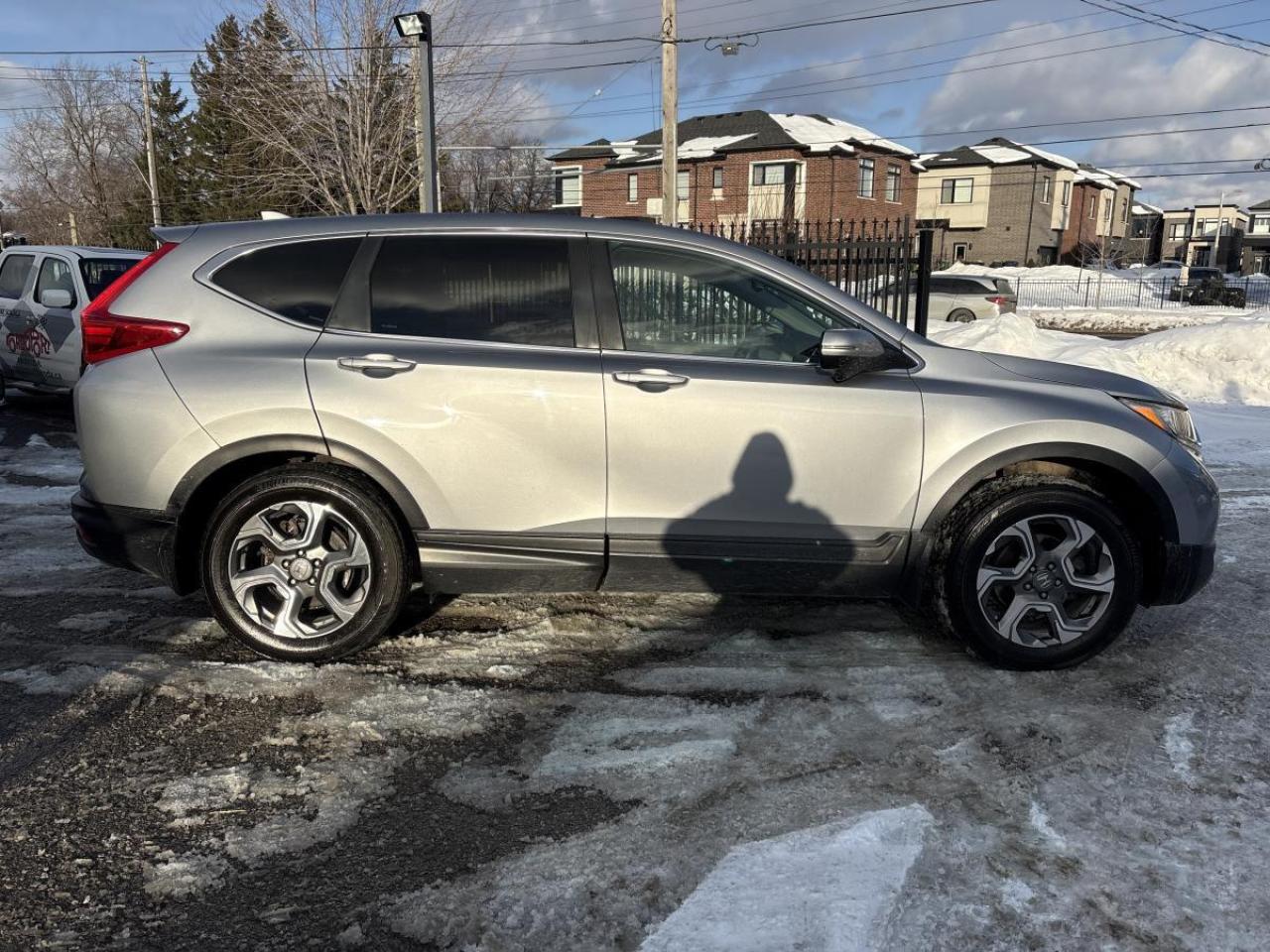 2019 Honda CR-V Ex-L AWD W/Extra set of Winter Tires Photo