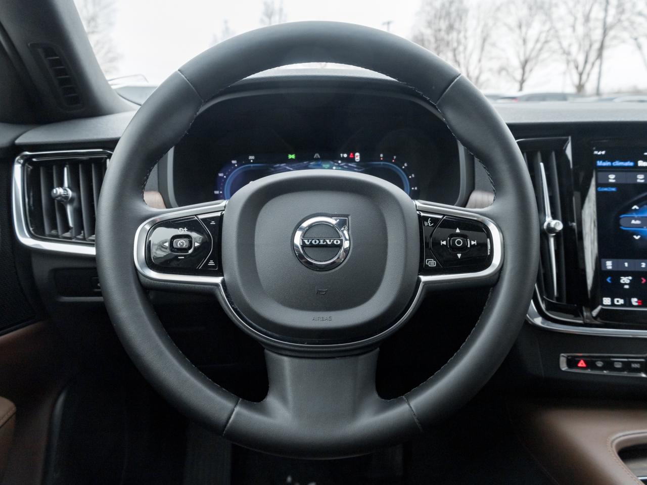 2023 Volvo S90 B6 AWD PLUS  OFF LEASE POLESTAR HARMAN KARDON  CPO Photo