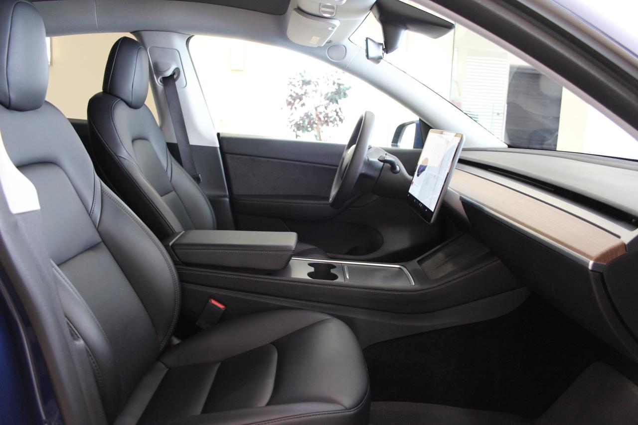 2022 Tesla Model Y Performance AWD Photo