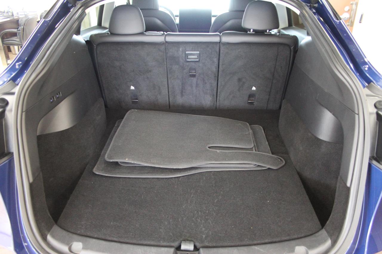 2022 Tesla Model Y Performance AWD Photo