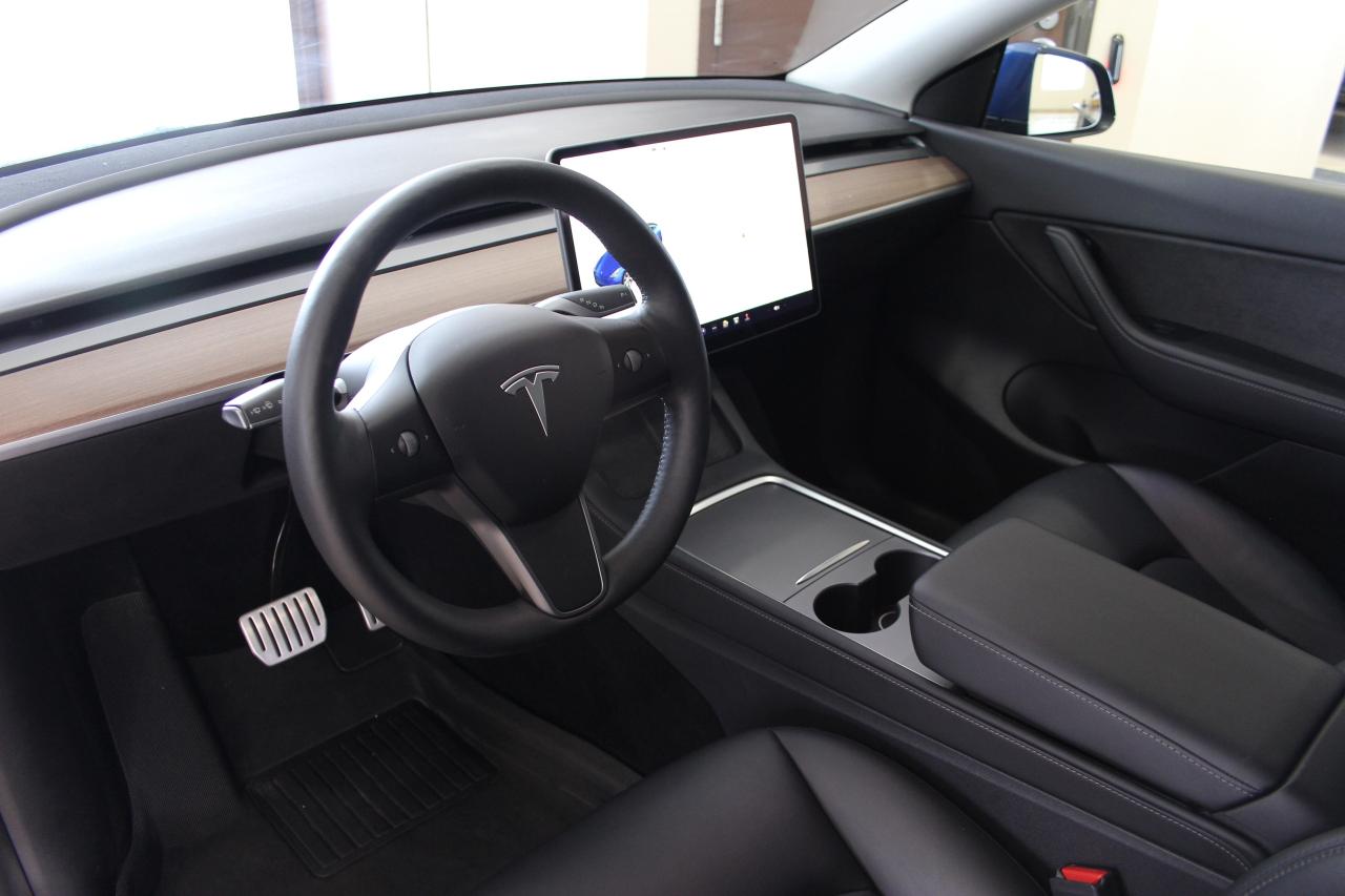 2022 Tesla Model Y Performance AWD Photo
