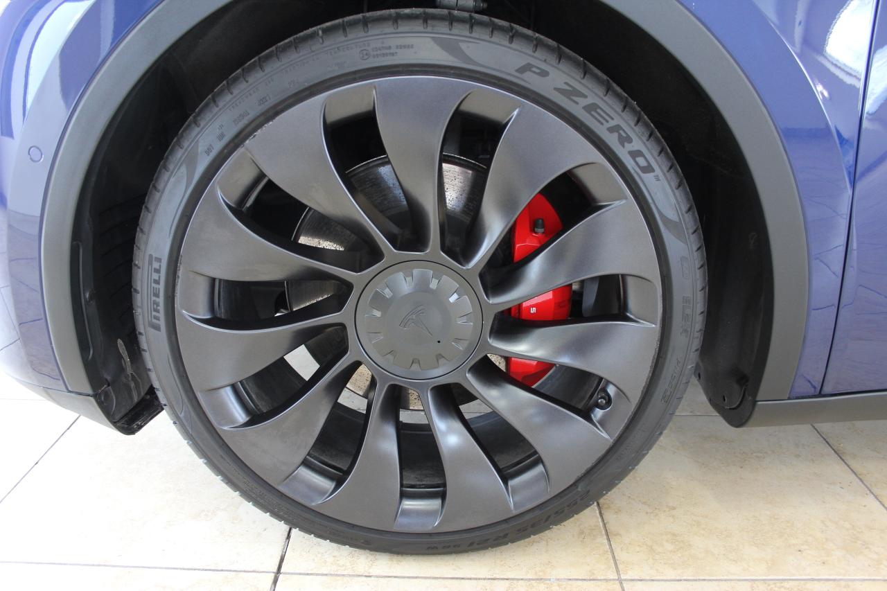 2022 Tesla Model Y Performance AWD Photo