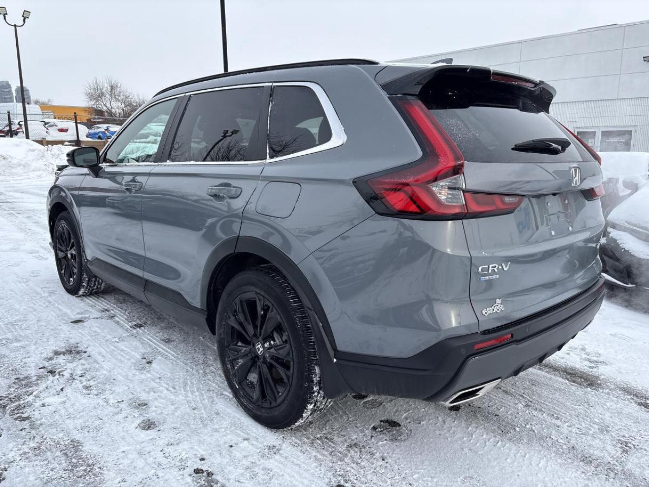 2023 Honda CR-V Hybrid Touring Honda Certified 7YR/160K Warranty Photo3