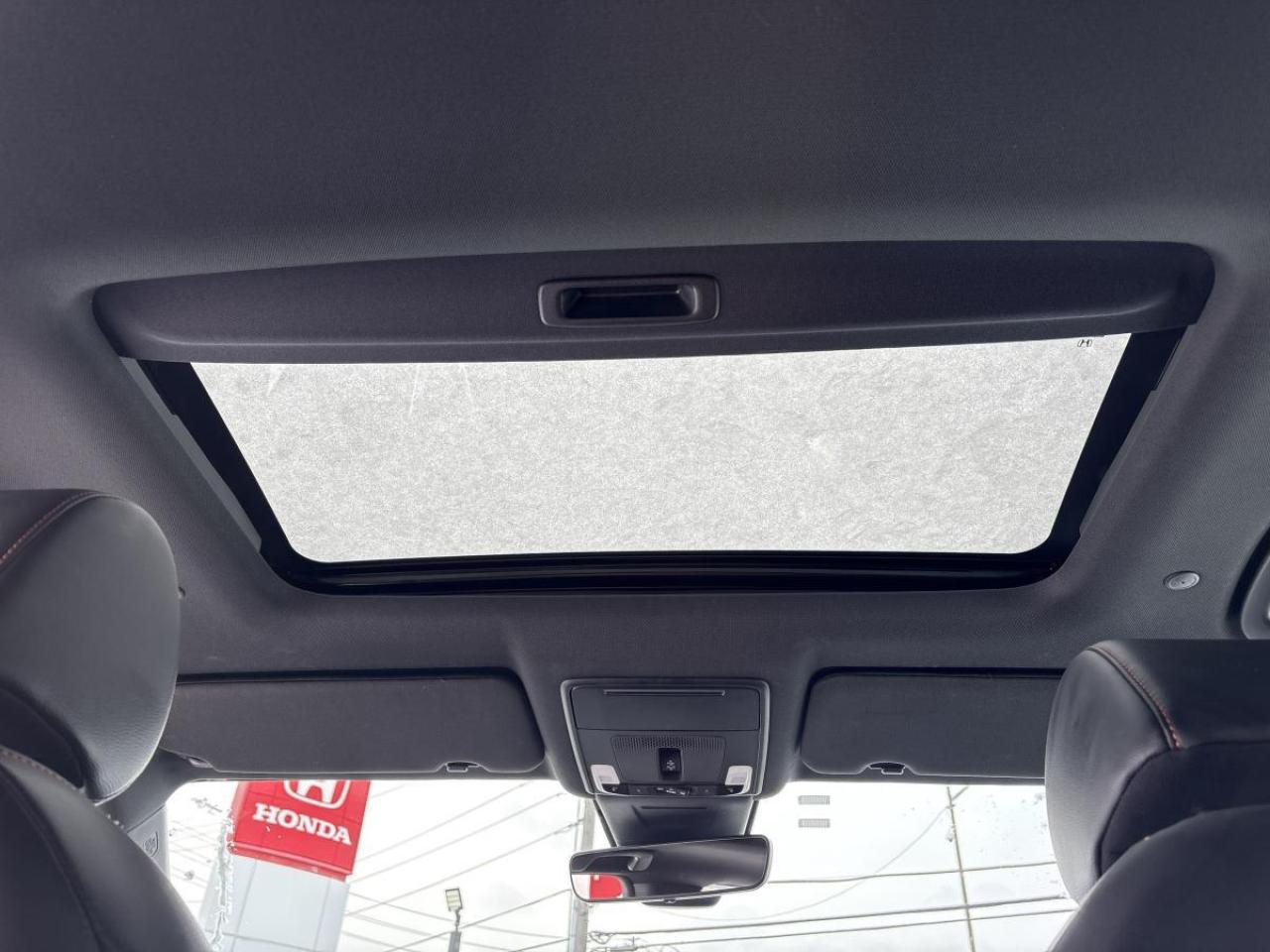 2023 Honda CR-V Hybrid Touring Honda Certified 7YR/160K Warranty Photo