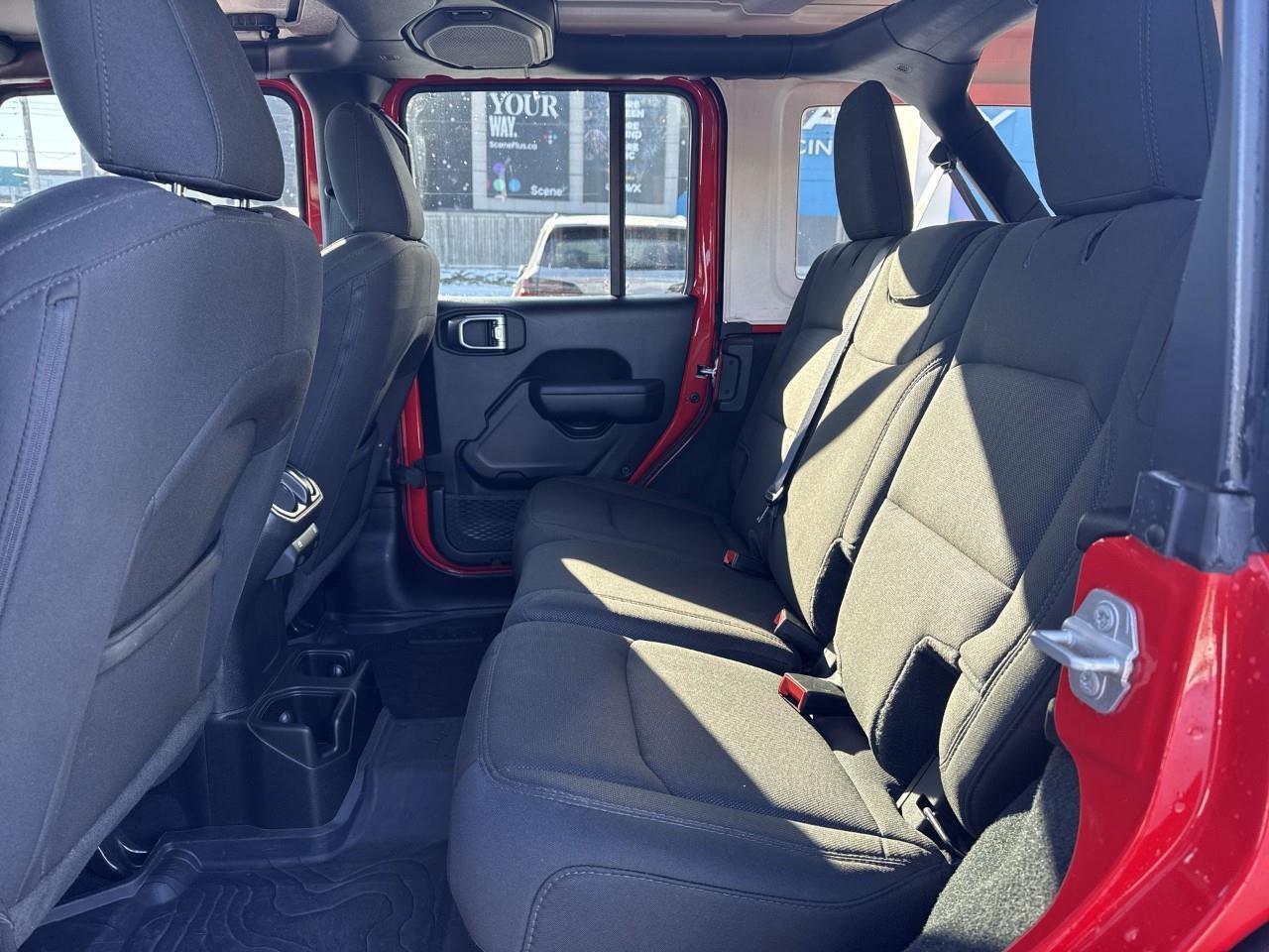 2023 Jeep Wrangler SPORT Photo