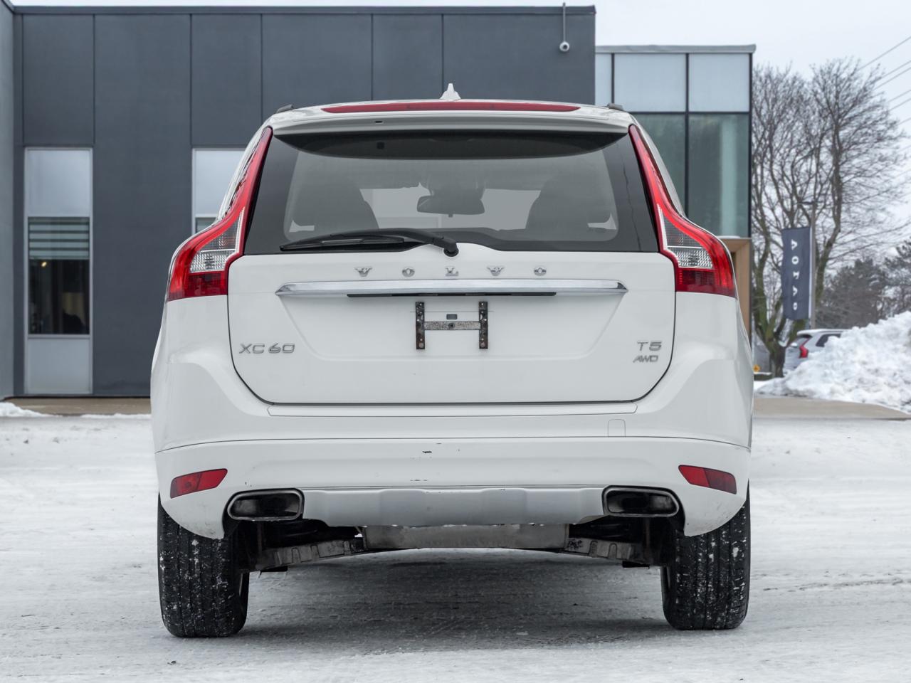 2015 Volvo XC60 2015.5 AWD 5dr T5  TRADE IN  NO ACCIDENTS  AS IS Photo