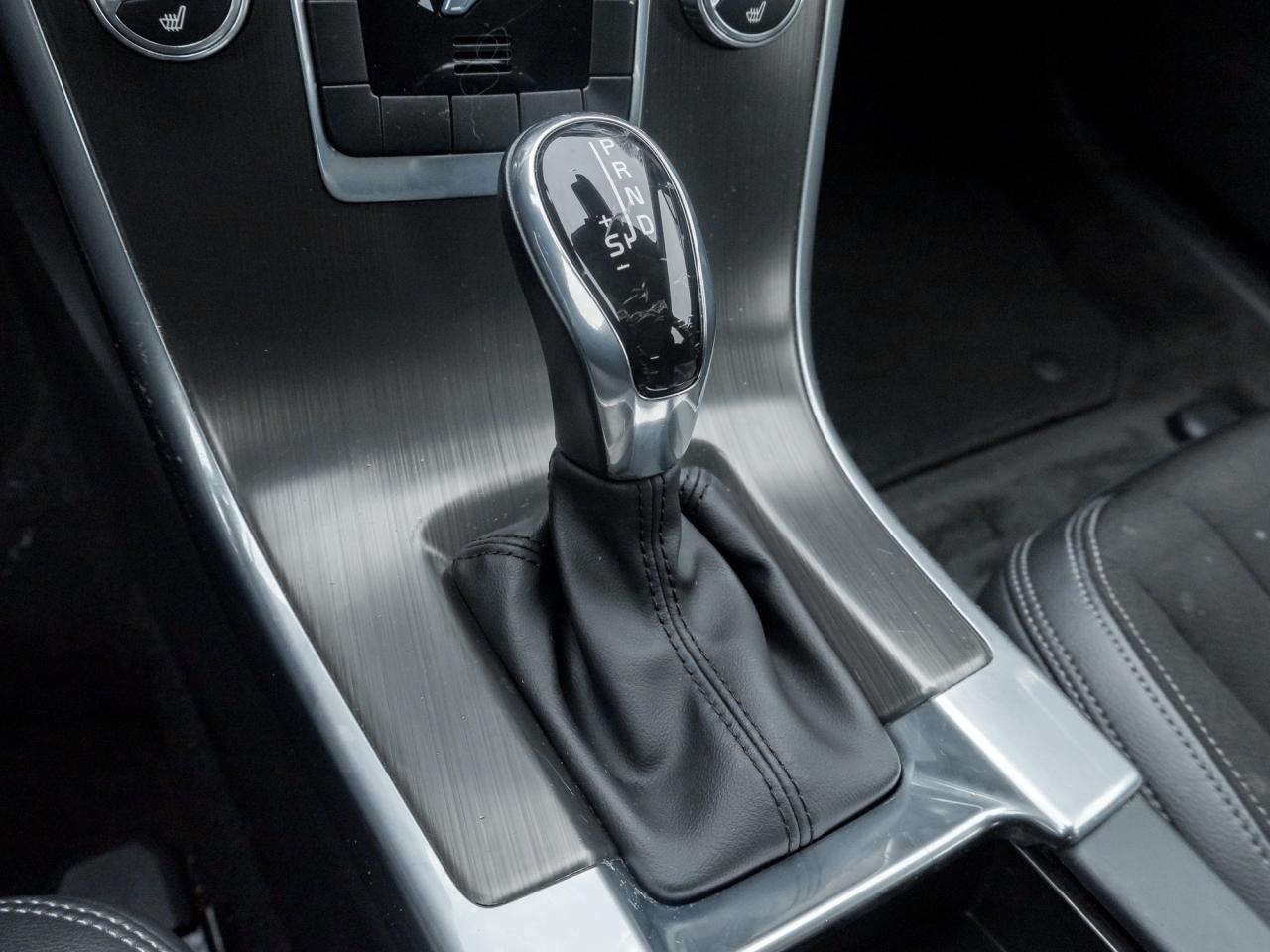 2015 Volvo XC60 2015.5 AWD 5dr T5  TRADE IN  NO ACCIDENTS  AS IS Photo