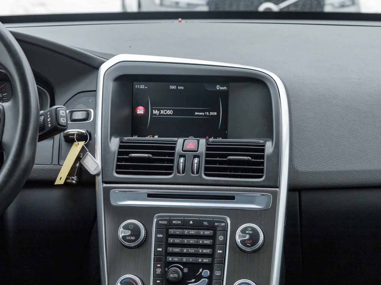 2015 Volvo XC60 2015.5 AWD 5dr T5  TRADE IN  NO ACCIDENTS  AS IS Photo