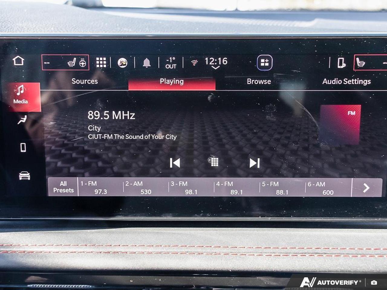 2024 Dodge Hornet PHEV Tech Pack   Black Top Photo