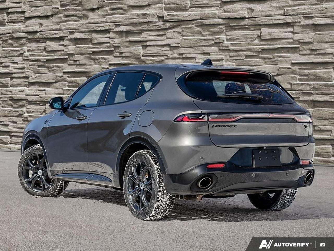 2024 Dodge Hornet Tech Pack   Black Top Photo