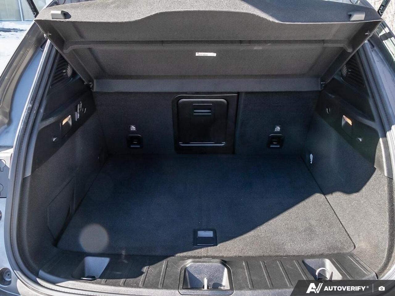 2024 Dodge Hornet Tech Pack   Black Top Photo