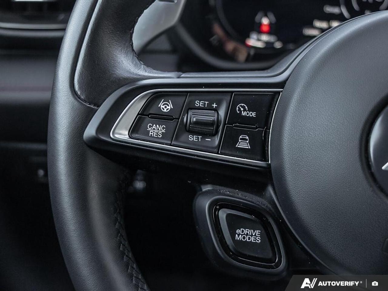 2024 Dodge Hornet Tech Pack   Black Top Photo