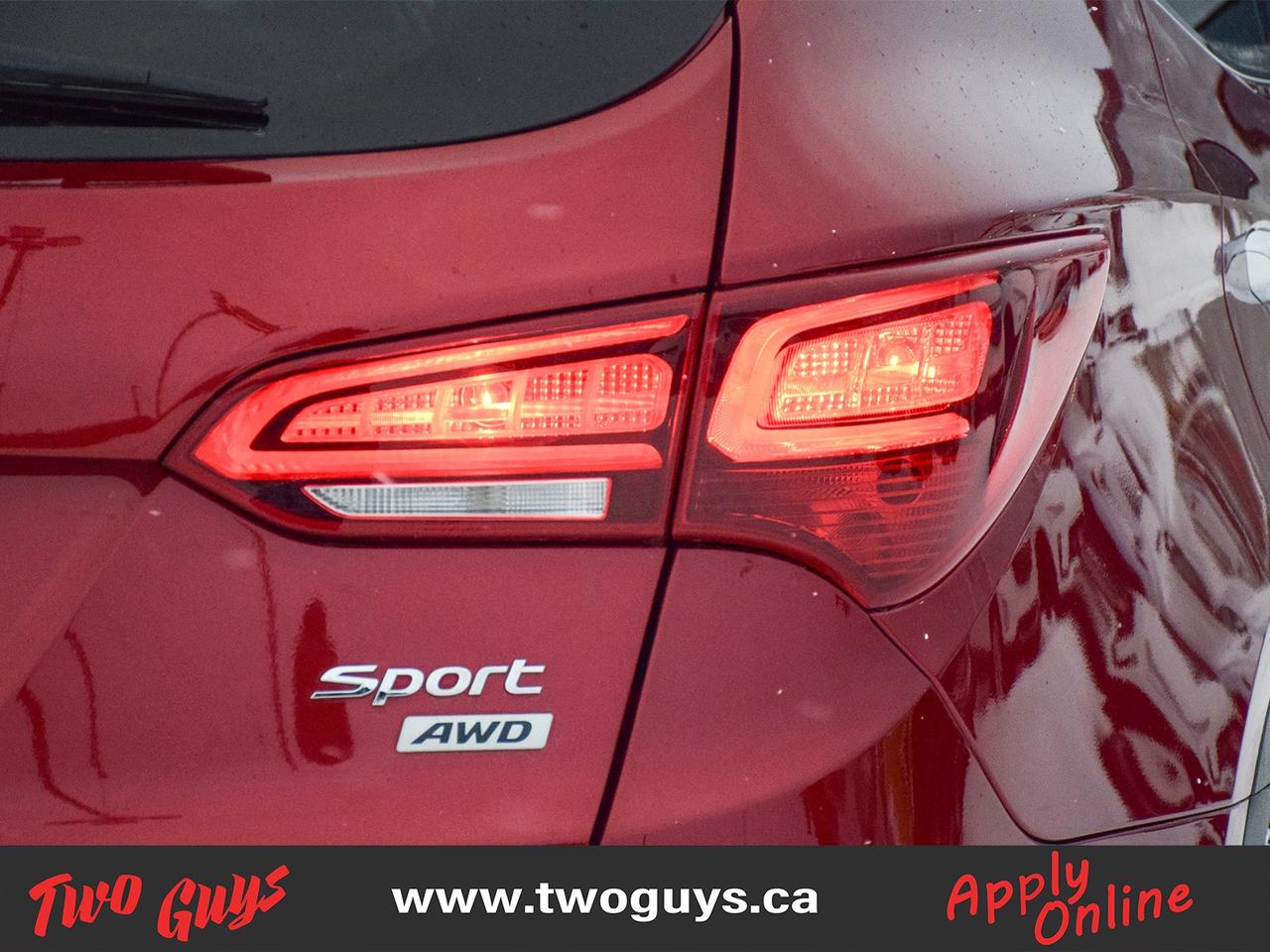 2018 Hyundai Santa Fe Sport 2.4 Luxury AWD   Panoroof   Nav   Leather Photo