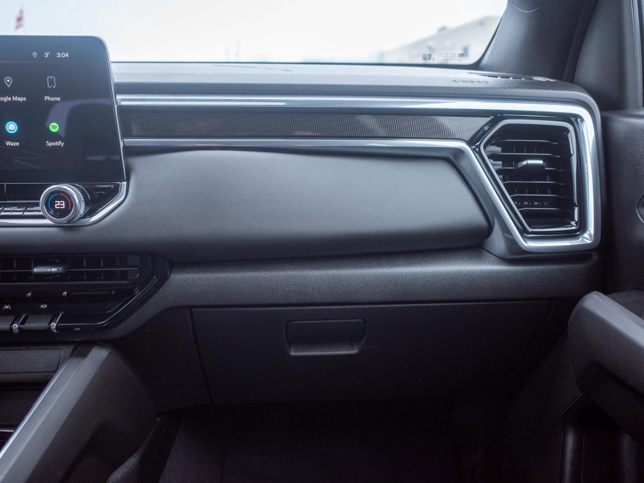 2024 GMC Canyon Elevation - Off-Road Performance Display Photo