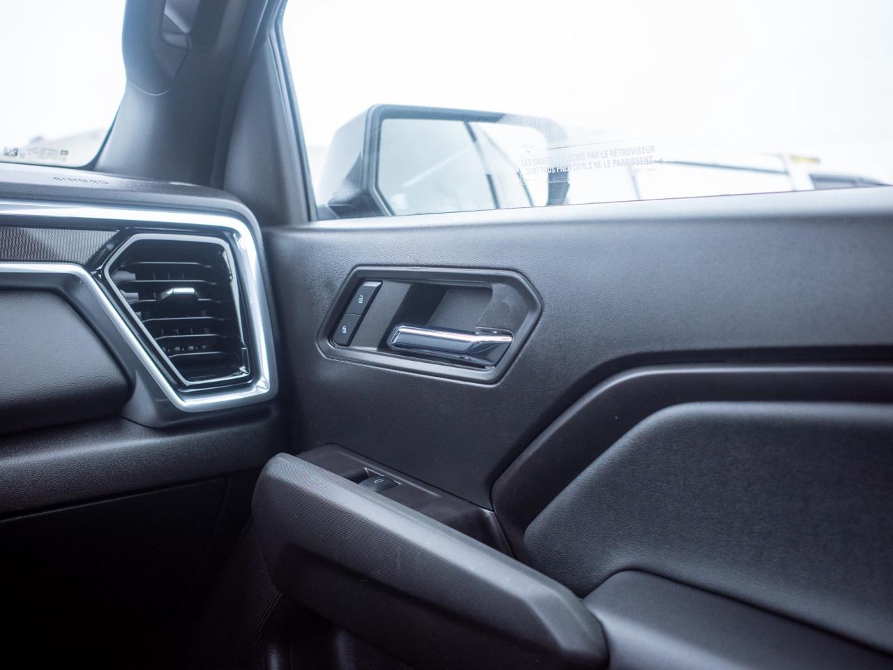 2024 GMC Canyon Elevation - Off-Road Performance Display Photo